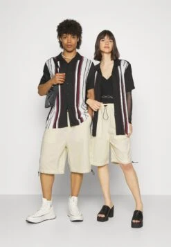 Moda Tienda -Moda Tienda 01ff1d83499c4dea966e1d19dde1436a