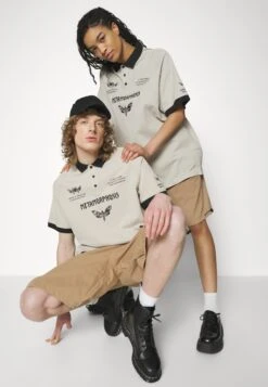 YOURTURN Genderless Parachute - Shorts - Brown 12 YOURTURN Genderless Parachute - Shorts - Brown -Moda Tienda 0a098ffaef5c4f0797a723c98a77422a