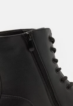 YOURTURN Botines Con Cordones - Black 13 YOURTURN Botines Con Cordones - Black -Moda Tienda 0db849e6441941bba0625771352e5e65