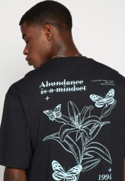 YOURTURN Chest Tee Unisex - Camiseta Estampada - 802 - Black -Moda Tienda 0e4b4081586c44b38413d45691796242