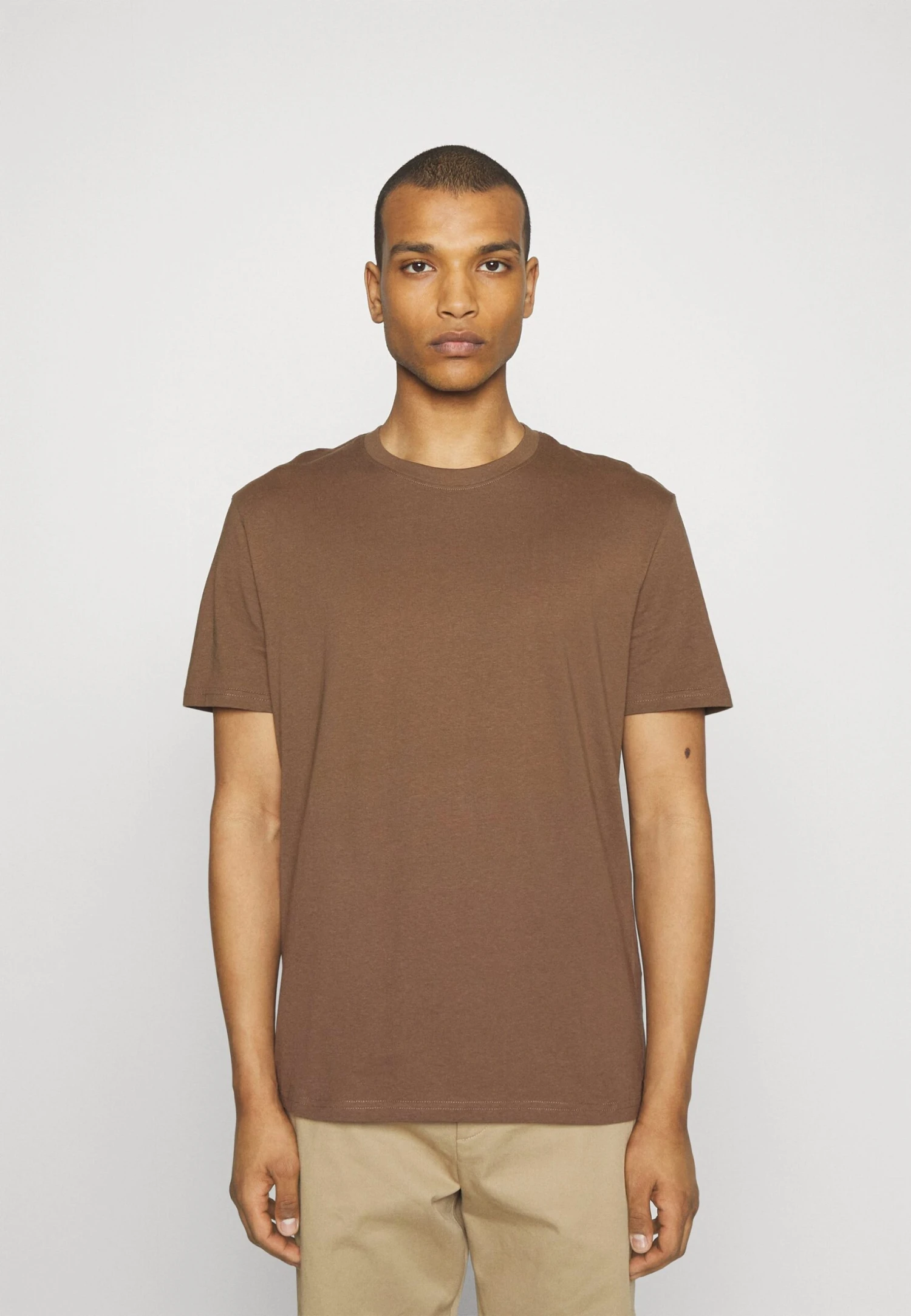 YOURTURN Unisex 5 Pack - Camiseta Básica - Light Blue/Blue/Stone 4 YOURTURN Unisex 5 Pack - Camiseta Básica - Light Blue/Blue/Stone - Image 2