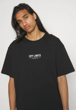 YOURTURN Unisex - Camiseta Estampada - Black -Moda Tienda 23f0464dbdf74e2190fcc2c3d0251c70