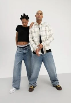 Moda Tienda -Moda Tienda 2a32e613d9f64b66a37ae2f1281d43d7