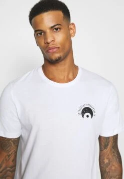 YOURTURN Eye Moon Tee Unisex - Camiseta Estampada - White 11 YOURTURN Eye Moon Tee Unisex - Camiseta Estampada - White -Moda Tienda 31d705f7cac949de9f06d2b4f18aa7e2