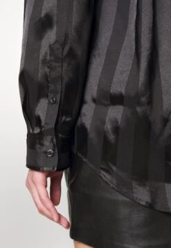 YOURTURN Festive Unisex - Camisa - Black -Moda Tienda 3336668376054e4d9be3dadb39406a5a