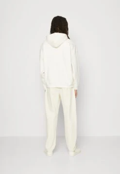 YOURTURN Super Oversized Unisex - Jersey Con Capucha - Off White 10 YOURTURN Super Oversized Unisex - Jersey Con Capucha - Off White -Moda Tienda 35dbf4a2b1164d9f8cdf4adb75e6dc1d