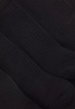 YOURTURN 5Pack- Calcetines - Black -Moda Tienda 3b99fae445c041b38b5db6b0890f3c75