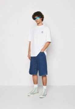 YOURTURN Unisex - Camiseta Básica - White -Moda Tienda 47cc59c4e62f41e5b7ab8c2c89d2fa17