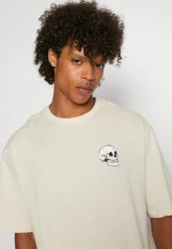YOURTURN SkullGraphic- Camiseta Estampada - Beige 11 YOURTURN SkullGraphic- Camiseta Estampada - Beige -Moda Tienda 51933a913e1d4c3a999b17b2e224b5c5