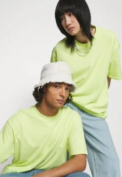 YOURTURN Unisex - Camiseta Estampada - Light Yellow -Moda Tienda 557fd8a973994ba18995adc81bf40dfc