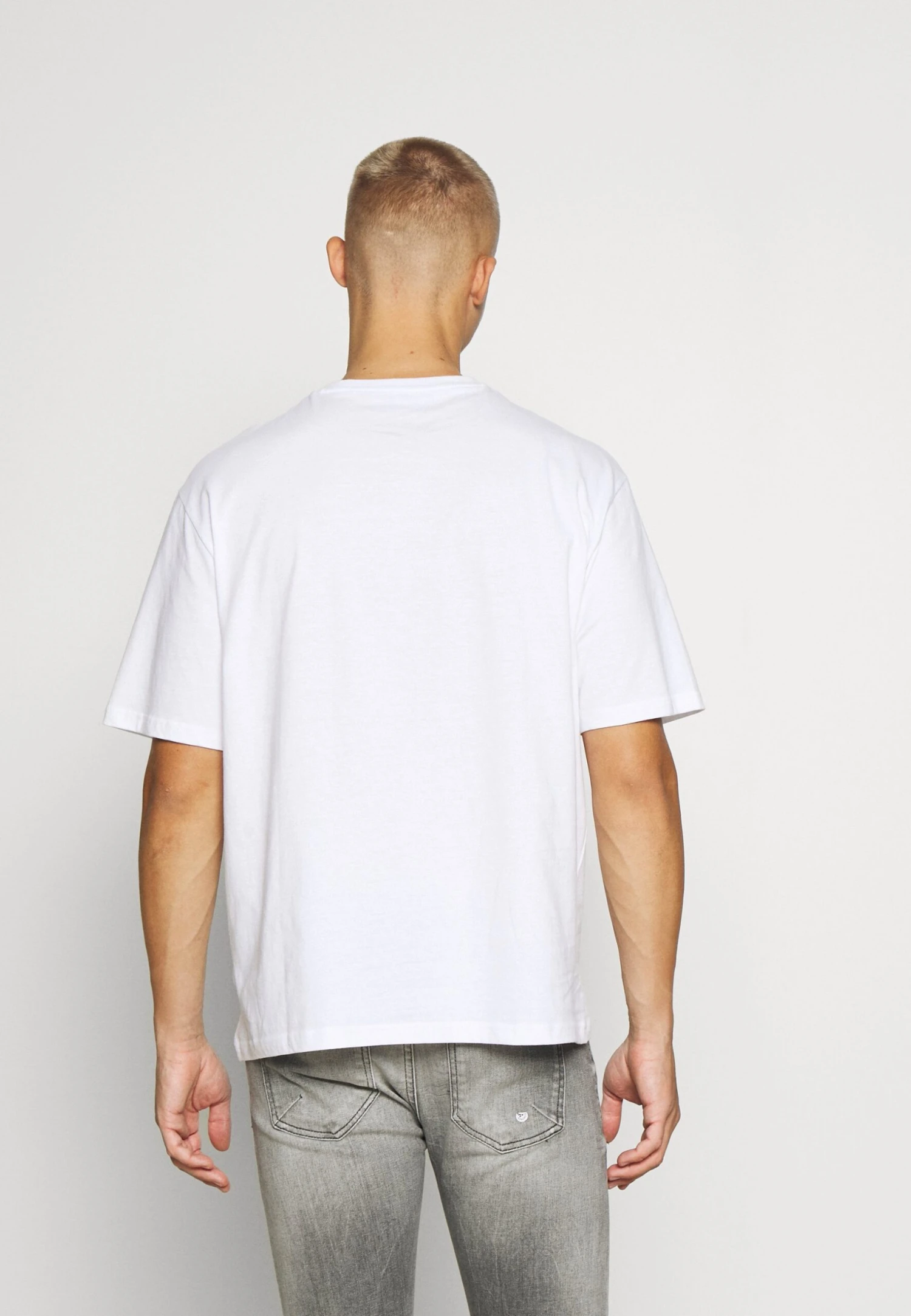 YOURTURN 3Pack Unisex - Camiseta Básica - Black/Light Grey/White 5 YOURTURN 3Pack Unisex - Camiseta Básica - Black/Light Grey/White - Image 3