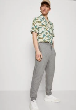 YOURTURN Unisex - Pantalones Deportivos - Grey 11 YOURTURN Unisex - Pantalones Deportivos - Grey -Moda Tienda 787b15c62ed44619871cfb0527ba0c59