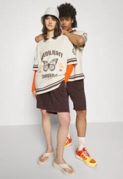 YOURTURN Unisex - Shorts - Dark Brown 11 YOURTURN Unisex - Shorts - Dark Brown -Moda Tienda 795ccd861f5c4d17a65a69a6e308ed9c