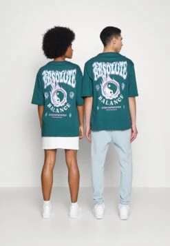 YOURTURN Unisex - Camiseta Estampada - Dark Green -Moda Tienda 7cf8677e3ddb49bca41800e38d852f51
