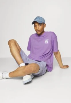 YOURTURN Unisex - Camiseta Estampada - Lilac -Moda Tienda 7da8040dac4b43fcab46faffc299a6f1