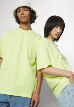 YOURTURN Unisex - Camiseta Estampada - Light Yellow -Moda Tienda 81a2d1fc31e34f7cb8819af1505c7e05