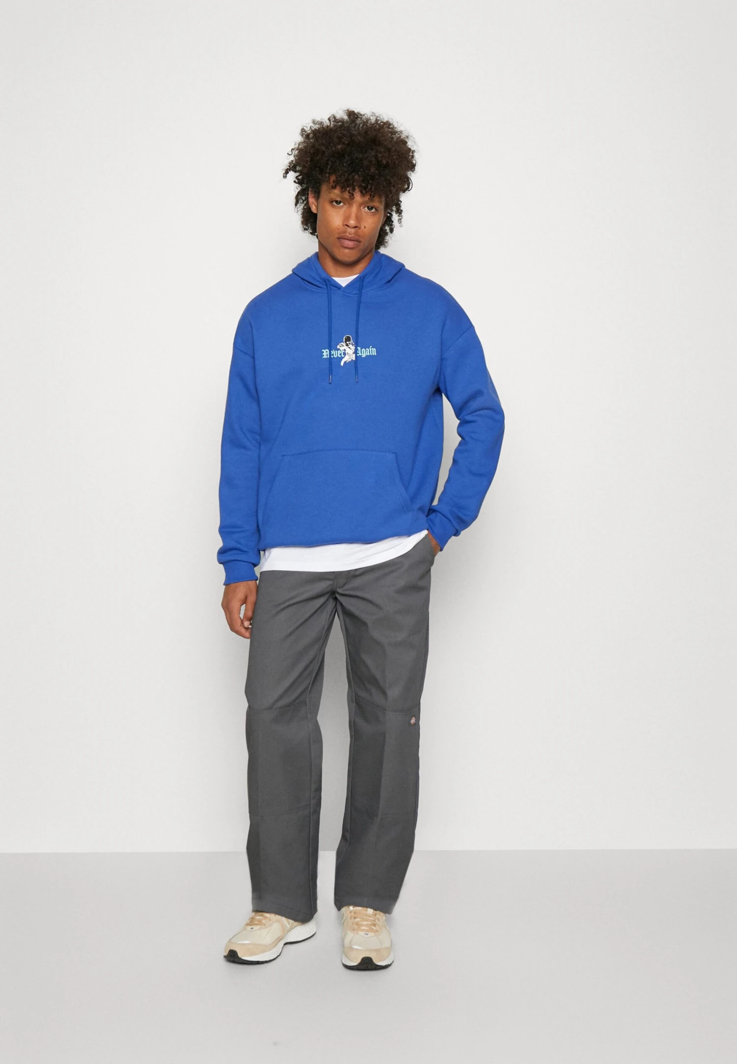 YOURTURN Never Again Hoodie Unisex - Jersey Con Capucha - Dark Blue 4 YOURTURN Never Again Hoodie Unisex - Jersey Con Capucha - Dark Blue - Image 2