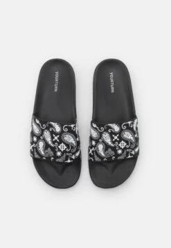 YOURTURN Unisex - Chanclas De Baño - Black -Moda Tienda 98b223bc14bd476dbc5f2afedd80a76d