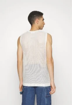 YOURTURN Unisex - Top - Off-White 10 YOURTURN Unisex - Top - Off-White -Moda Tienda b12df8554fb143788848ca3a5158cfae