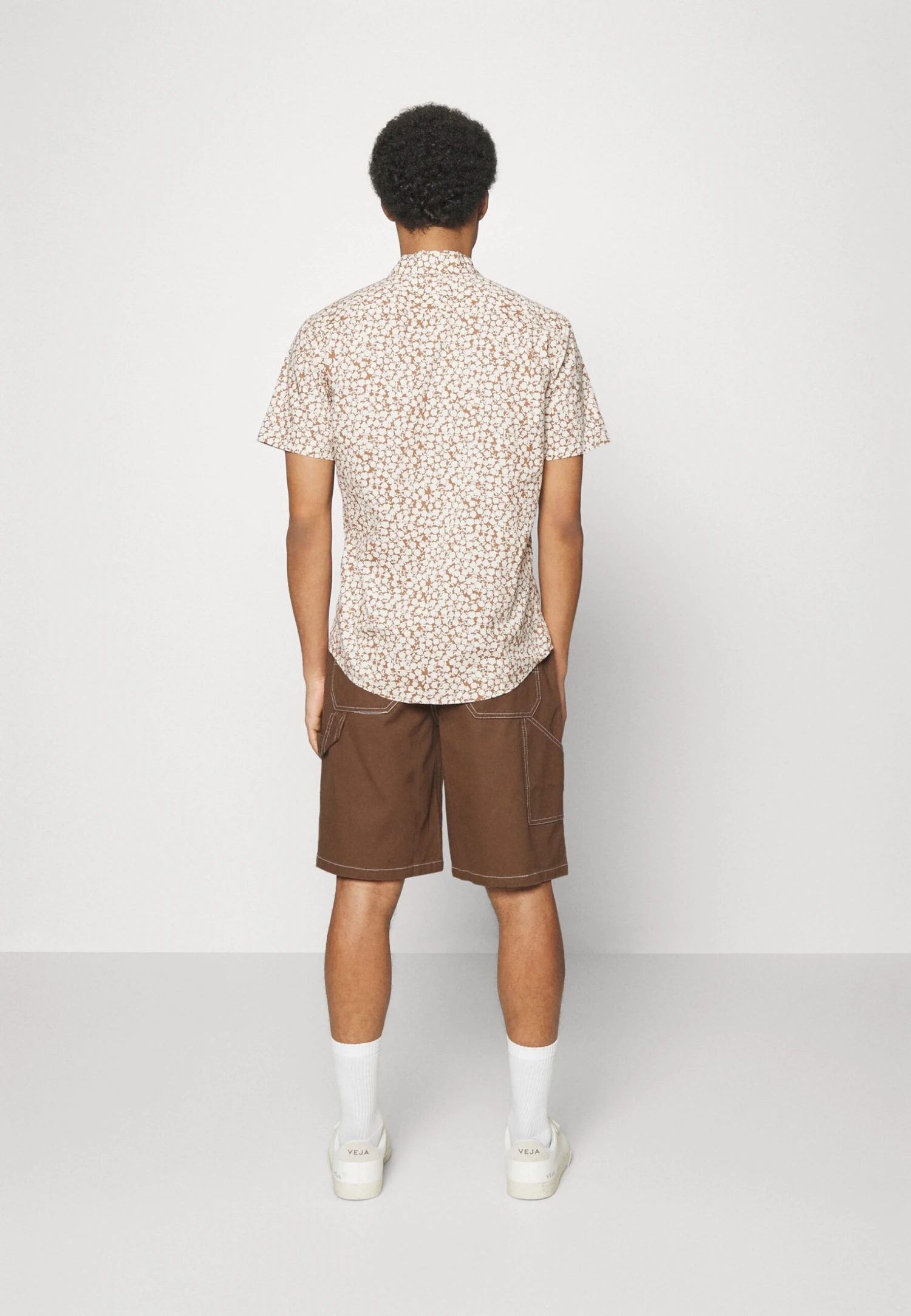 YOURTURN Unisex - Shorts Vaqueros - Brown 5 YOURTURN Unisex - Shorts Vaqueros - Brown - Image 3