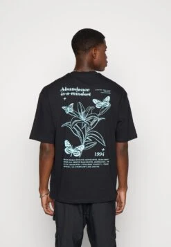 YOURTURN Chest Tee Unisex - Camiseta Estampada - 802 - Black -Moda Tienda b2af27d4ebd04411a960eb8d69437ecf