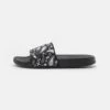 YOURTURN Unisex - Chanclas De Baño - Black