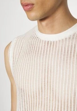 YOURTURN Unisex - Top - Off-White 13 YOURTURN Unisex - Top - Off-White -Moda Tienda cd97cdd4094343e7b6ec37a116d59528