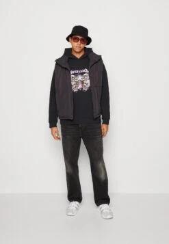 YOURTURN Metallica Unisex - Jersey Con Capucha - Black 9 YOURTURN Metallica Unisex - Jersey Con Capucha - Black -Moda Tienda d384a373130c4ac0beebe5a654070314