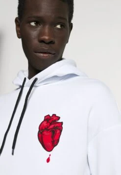 YOURTURN Jersey Con Capucha - White -Moda Tienda d5bec16791984c3e827a91af0b906b50