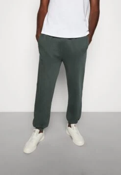 YOURTURN Oversized Unisex - Pantalones Deportivos -Dark Green -Moda Tienda e034143c08c84d0d8184e89ab87f6ca8