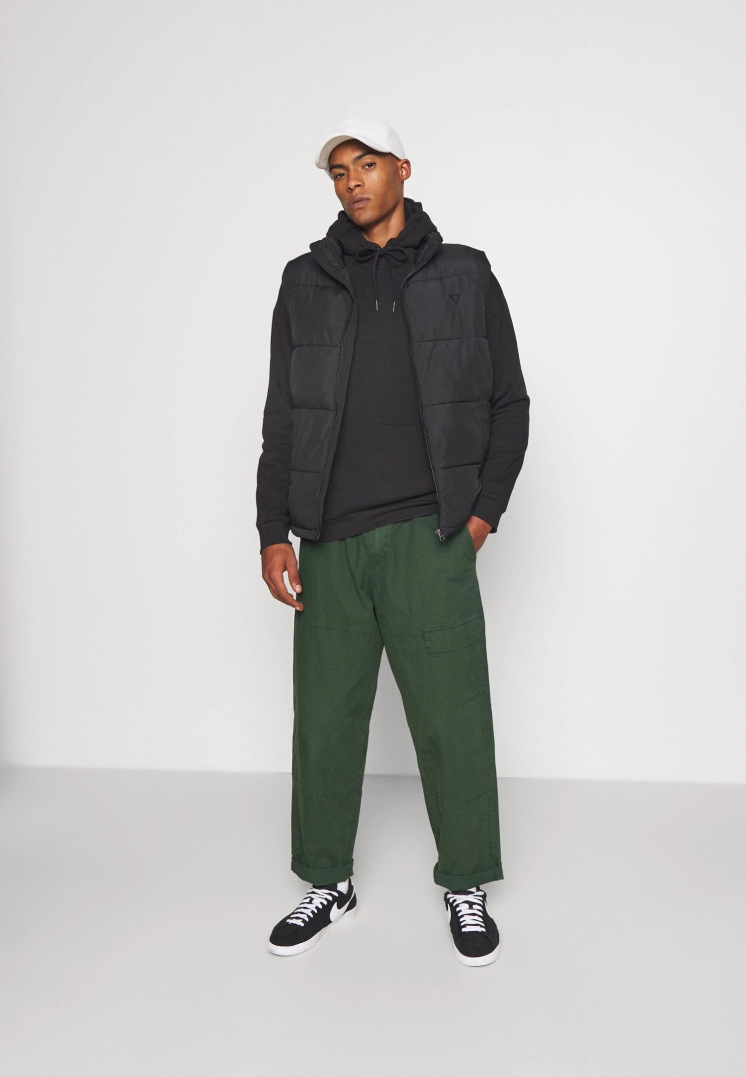 YOURTURN Puffer Vest Unisex - Chaleco - Black 4 YOURTURN Puffer Vest Unisex - Chaleco - Black - Image 2