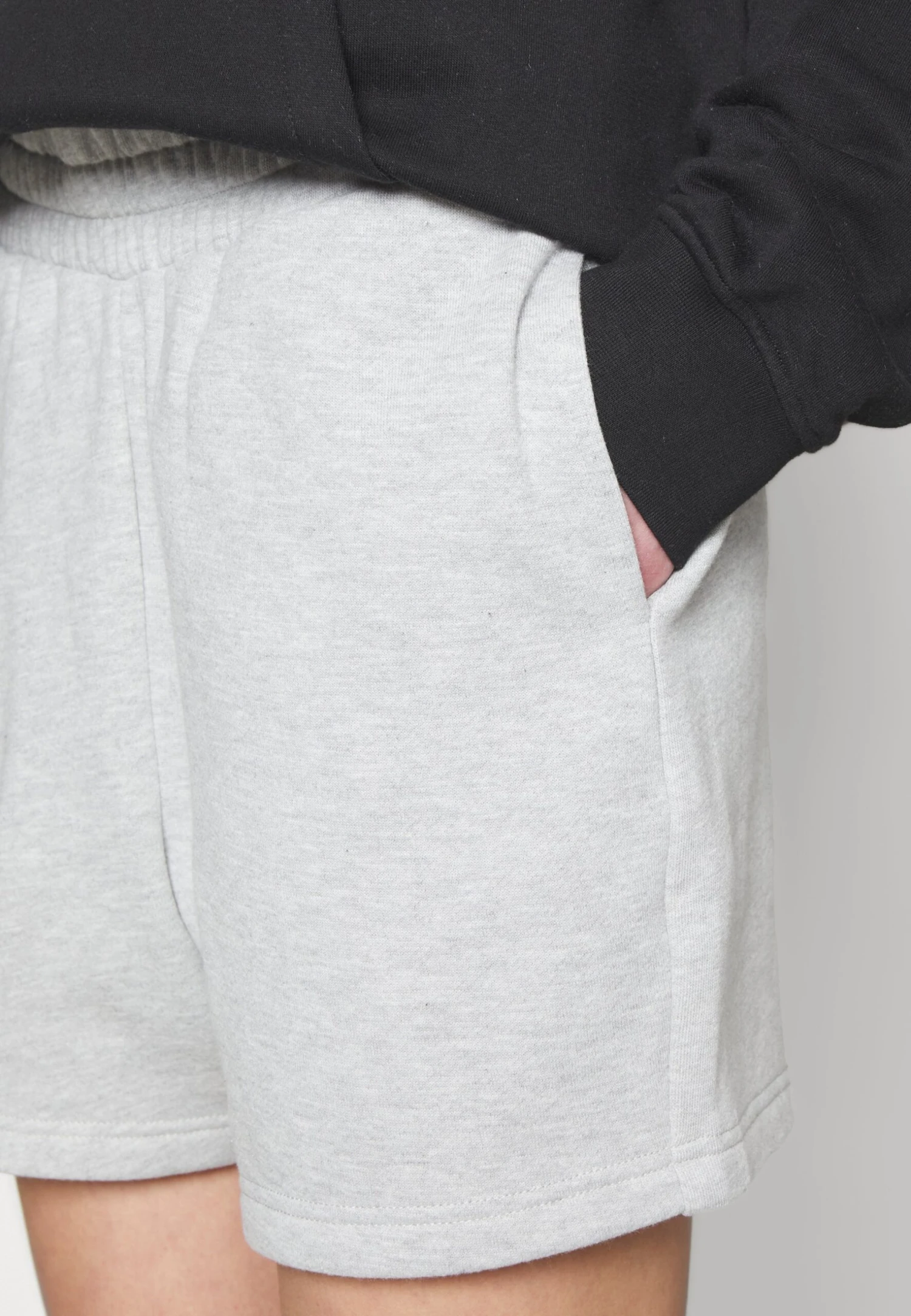 YOURTURN Unisex- Shorts - Light Grey 9 YOURTURN Unisex- Shorts - Light Grey - Image 7