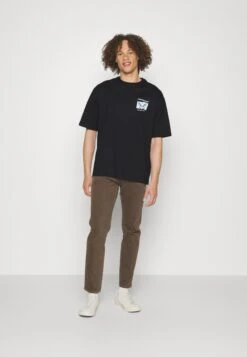 Moda Tienda -Moda Tienda e648c259a4874b88bbda2bc1797c8817