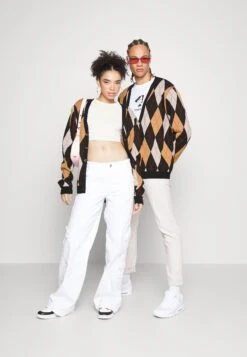 Moda Tienda -Moda Tienda e67a2dab91c14c26a84a918365d9f2cb