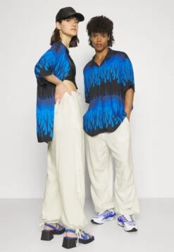 YOURTURN Genderless Parachute Unisex - Pantalones - White -Moda Tienda f47a0e1ecff04f00b66902953e5c6730