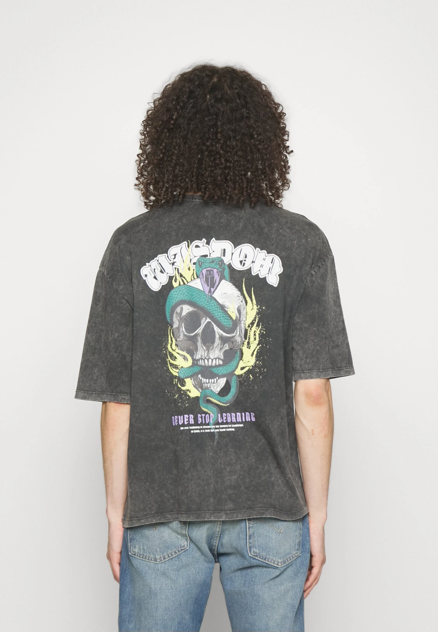 YOURTURN Skull Graphic Tee Unisex - Camiseta Estampada - Mottled Black 3 YOURTURN Skull Graphic Tee Unisex - Camiseta Estampada - Mottled Black